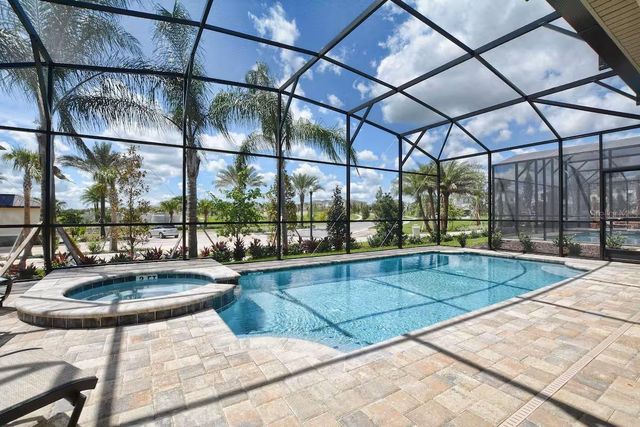 9015 SUNSHINE RIDGE LOOP, Kissimmee, FL 34747