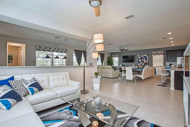 9015 SUNSHINE RIDGE LOOP, Kissimmee, FL 34747
