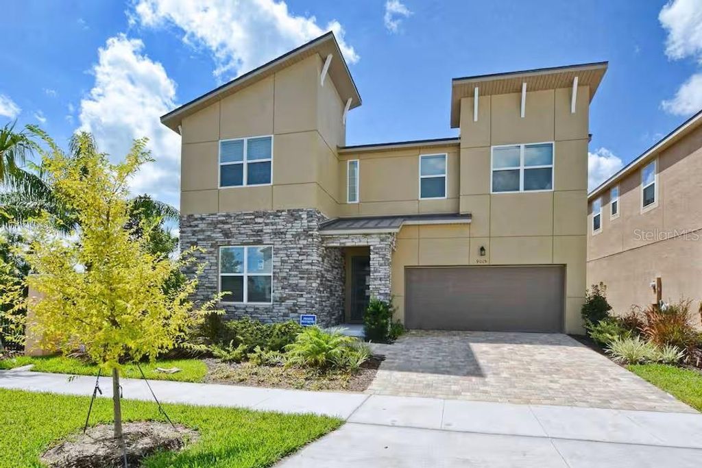 9015 SUNSHINE RIDGE LOOP, Kissimmee, FL 34747