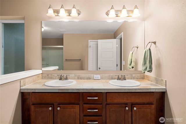 8206 42nd Street Ct W, University Place, WA 98466