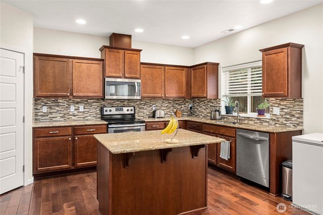 8206 42nd Street Ct W, University Place, WA 98466