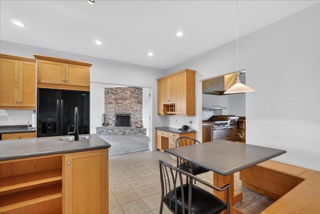 2161 County Road JG, Blue Mounds, WI 53572