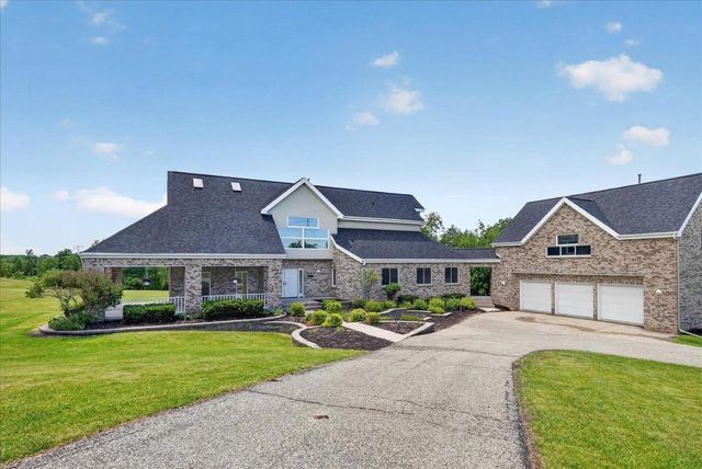 2161 County Road JG, Blue Mounds, WI 53572