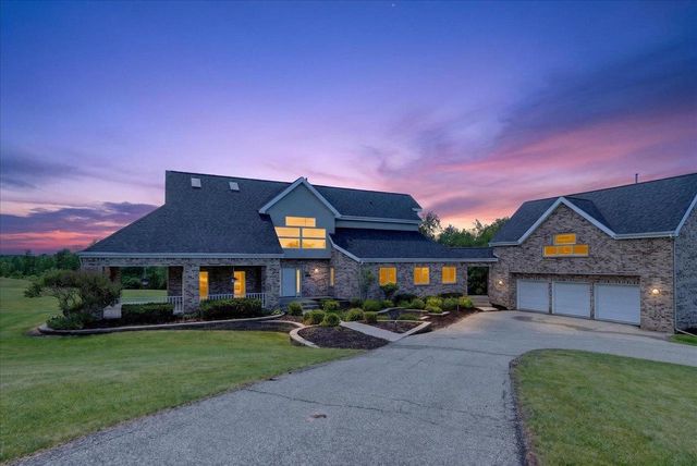 2161 County Road JG, Blue Mounds, WI 53572