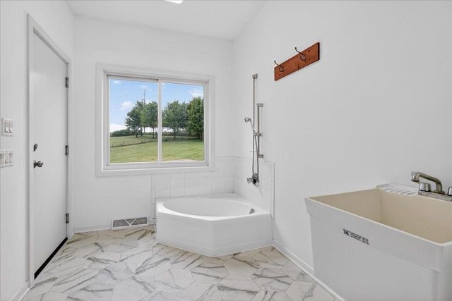 2161 County Road JG, Blue Mounds, WI 53572