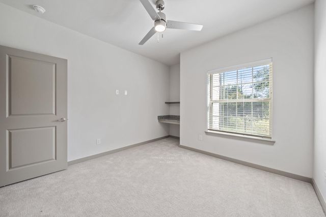 691 Union Chapel RD S1, Cedar Creek, TX 78612