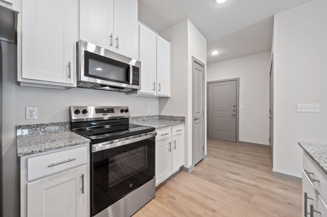 691 Union Chapel RD S1, Cedar Creek, TX 78612