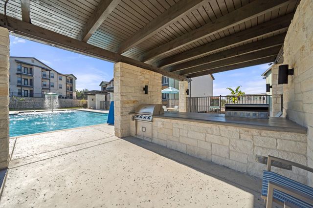 691 Union Chapel RD S1, Cedar Creek, TX 78612