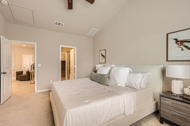 406 Epiphany LN, Pflugerville, TX 78660