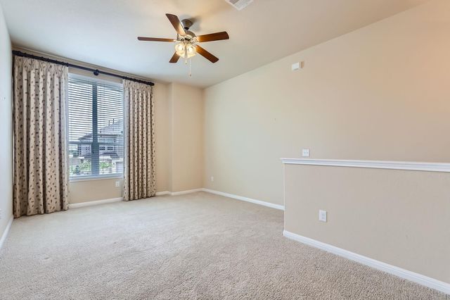 406 Epiphany LN, Pflugerville, TX 78660