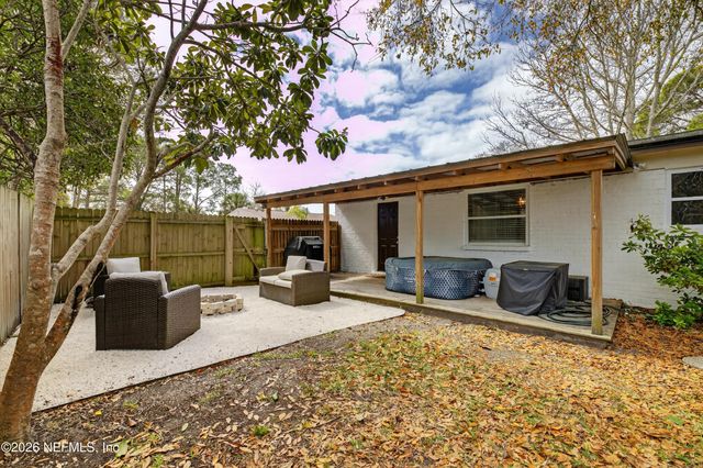 78 DOLPHIN Boulevard E, Ponte Vedra Beach, FL 32082