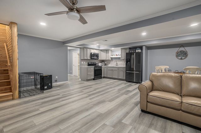 12349 N Sherman Lake Drive, Augusta, MI 49012