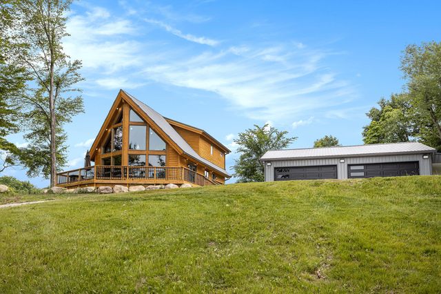 12349 N Sherman Lake Drive, Augusta, MI 49012