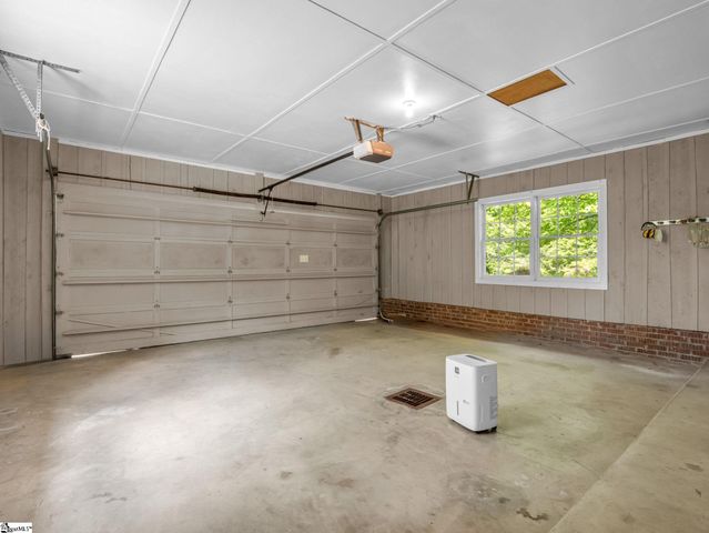 7 Heartstone Lane, Landrum, SC 29356
