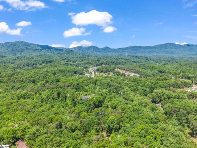 7 Heartstone Lane, Landrum, SC 29356