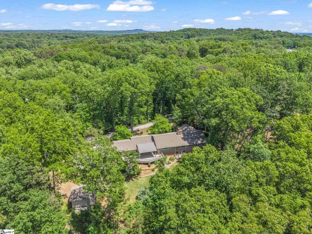 7 Heartstone Lane, Landrum, SC 29356