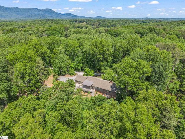 7 Heartstone Lane, Landrum, SC 29356
