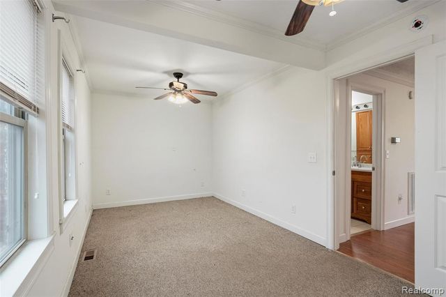 1925 Anne Avenue, Lincoln Park, MI 48146