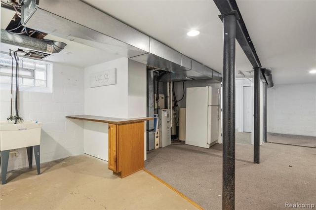 1925 Anne Avenue, Lincoln Park, MI 48146