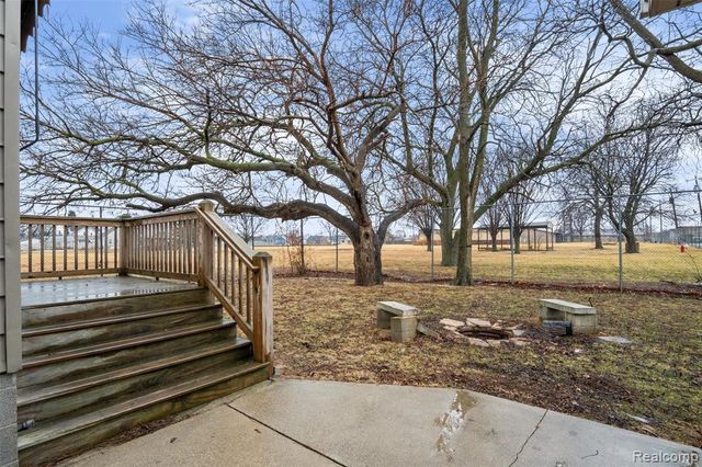 1925 Anne Avenue, Lincoln Park, MI 48146