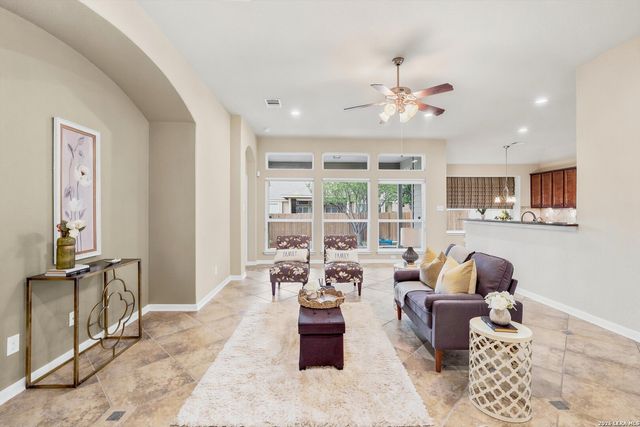 23626 Misty Peak, San Antonio, TX 78258