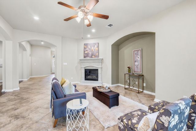 23626 Misty Peak, San Antonio, TX 78258