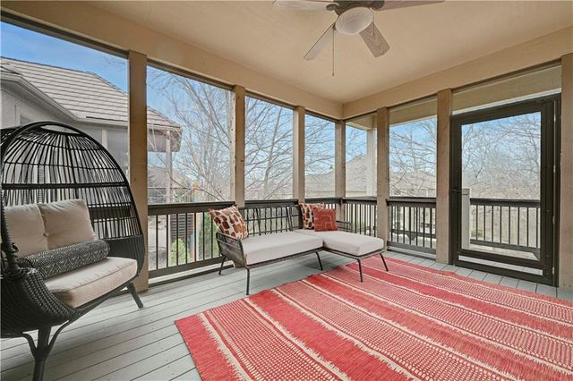 740 Suffolk Lane, Loch Lloyd, MO 64012