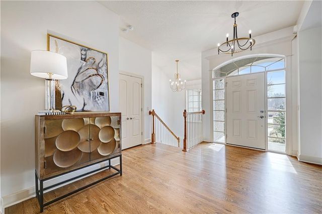 740 Suffolk Lane, Loch Lloyd, MO 64012