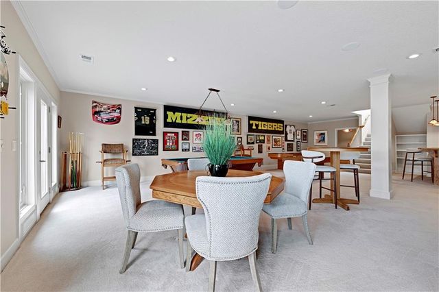 740 Suffolk Lane, Loch Lloyd, MO 64012