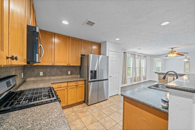 16011 Arapaho Bend Lane, Cypress, TX 77429