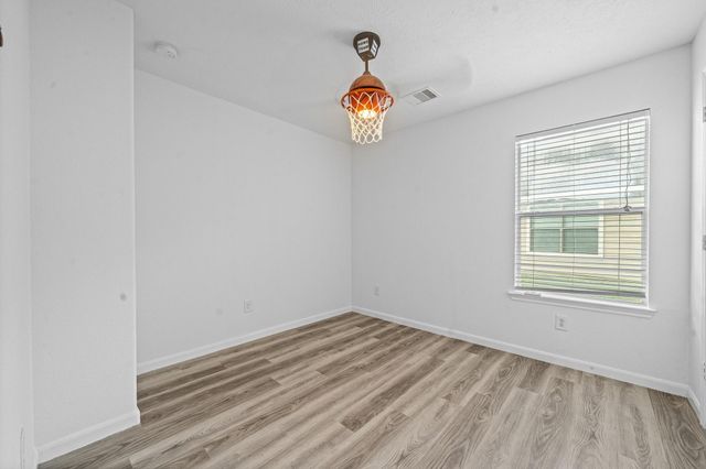 16011 Arapaho Bend Lane, Cypress, TX 77429
