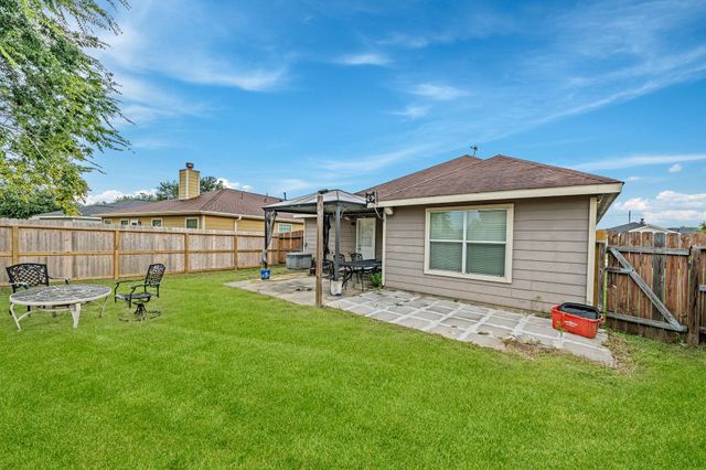 16011 Arapaho Bend Lane, Cypress, TX 77429