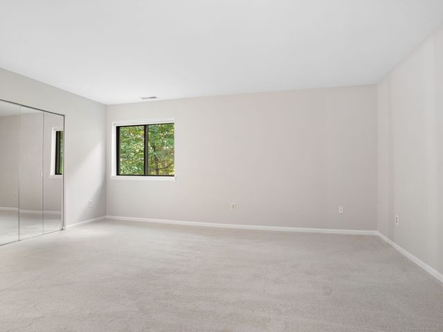 123 Old Belden Hill Road APT 40, Norwalk, CT 06850