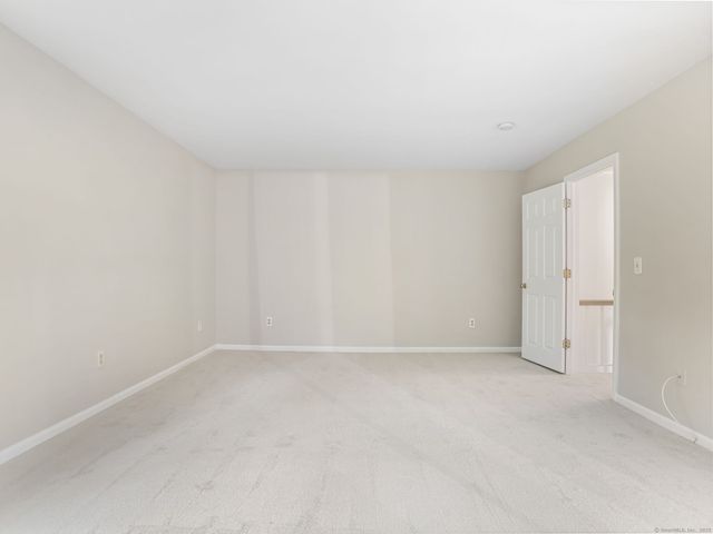 123 Old Belden Hill Road APT 40, Norwalk, CT 06850