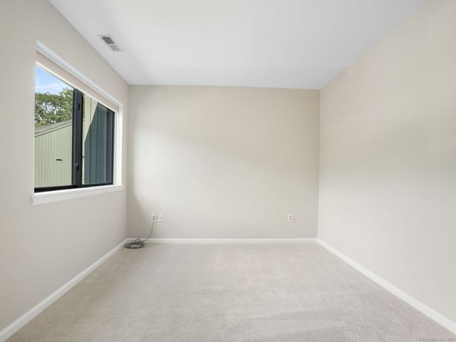 123 Old Belden Hill Road APT 40, Norwalk, CT 06850