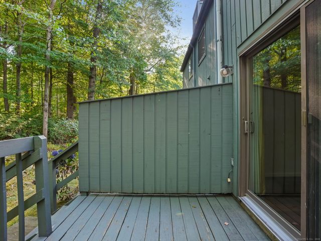 123 Old Belden Hill Road APT 40, Norwalk, CT 06850