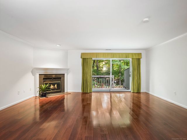 123 Old Belden Hill Road APT 40, Norwalk, CT 06850