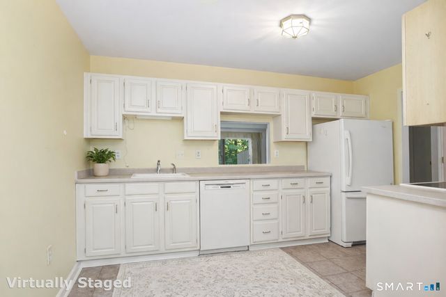 123 Old Belden Hill Road APT 40, Norwalk, CT 06850