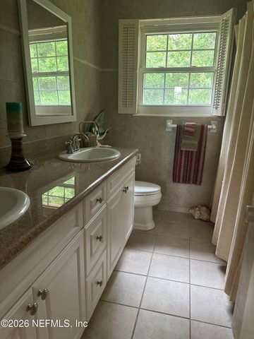 8468 PHILROSE Drive W, Jacksonville, FL 32217