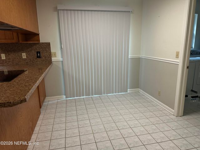 8468 PHILROSE Drive W, Jacksonville, FL 32217