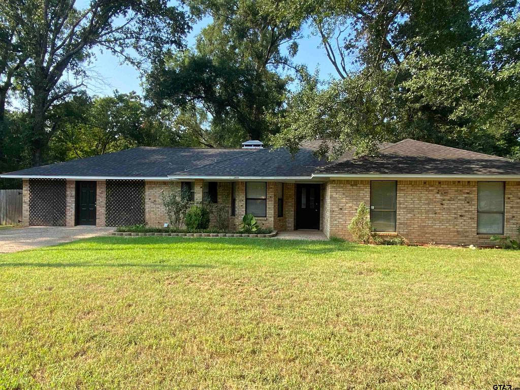 1102 Angie, Whitehouse, TX 75791