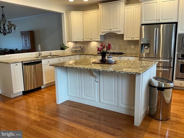 183 CHRISTINA LANDING DR, Wilmington, DE 19801