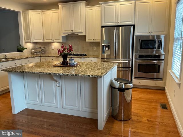 183 CHRISTINA LANDING DR, Wilmington, DE 19801