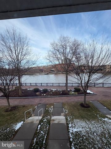 183 CHRISTINA LANDING DR, Wilmington, DE 19801