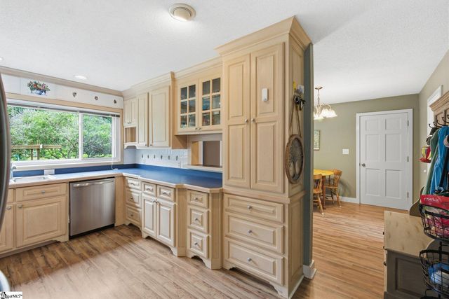 144 Spring Road, Laurens, SC 29360