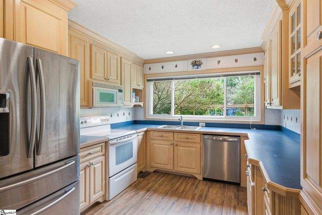 144 Spring Road, Laurens, SC 29360