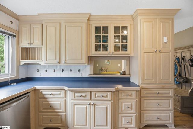 144 Spring Road, Laurens, SC 29360