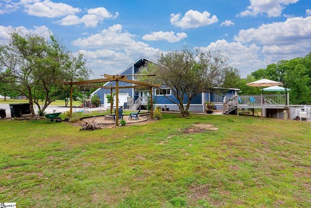 144 Spring Road, Laurens, SC 29360