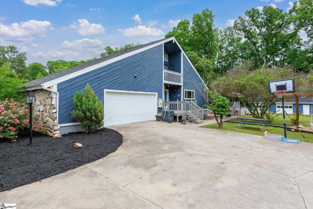 144 Spring Road, Laurens, SC 29360