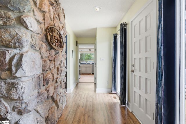144 Spring Road, Laurens, SC 29360